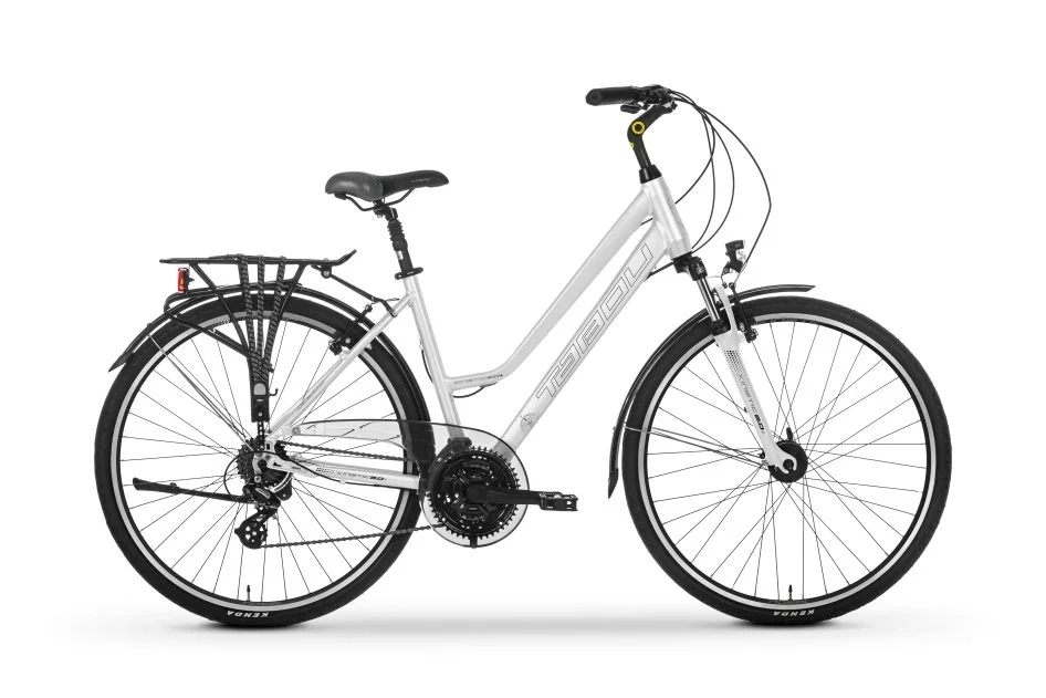 MY22-TABOU-KINETIC-2.0plus-W-WHT-BLK_C9A4607-946x631.webp